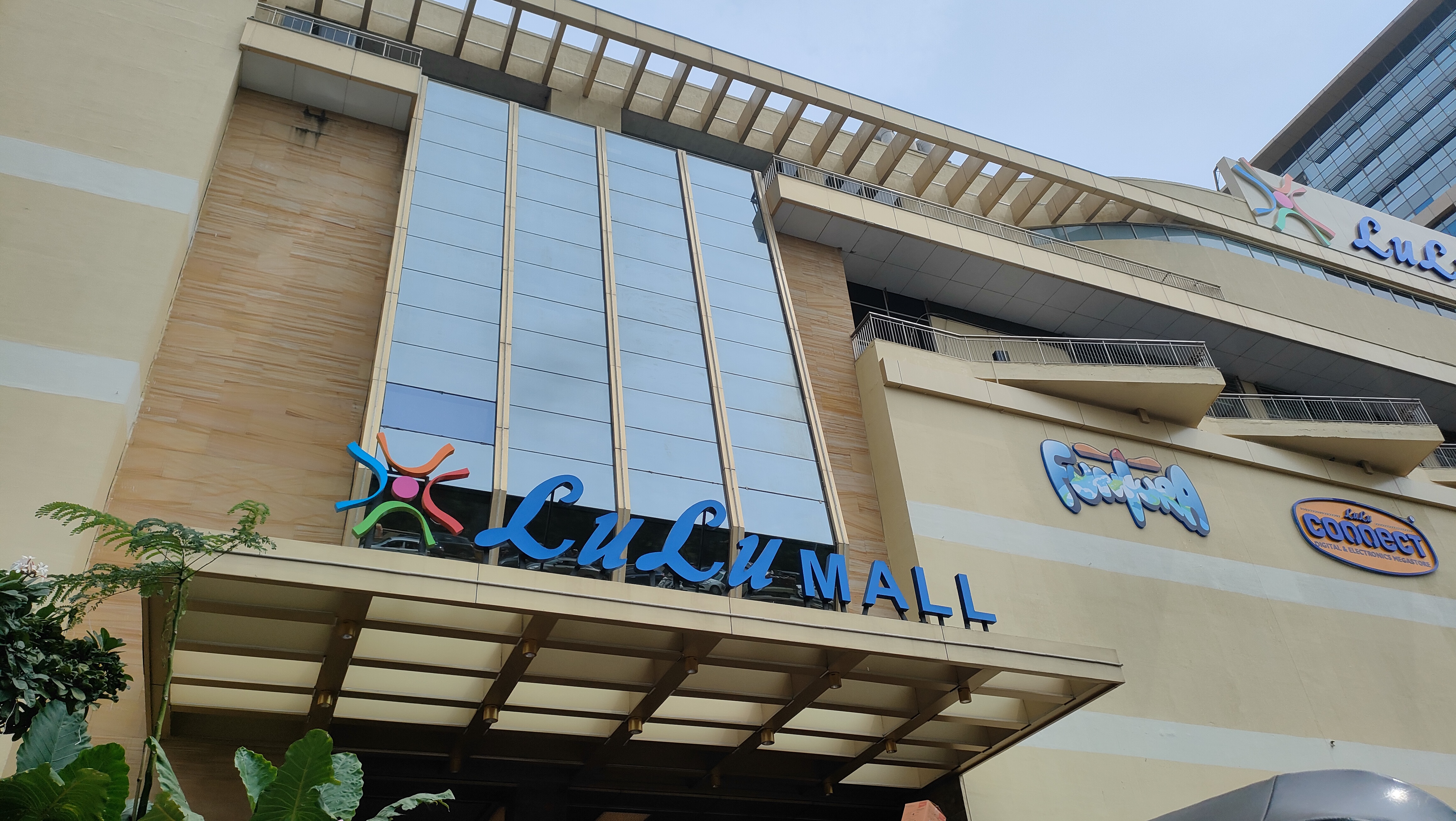 Lulu Mall Hyderabad Full tour Part -1, Lulu hypermarket, Biggest Mall  in Hyderabad